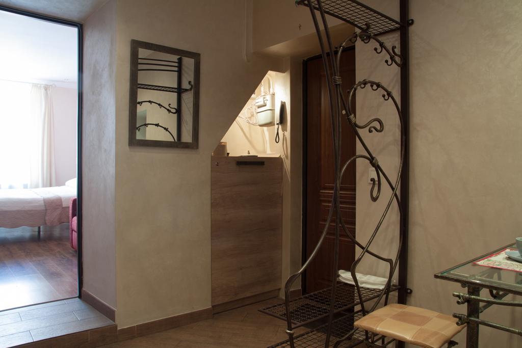Apartment Roksolana 2 Lviv Eksteriør billede